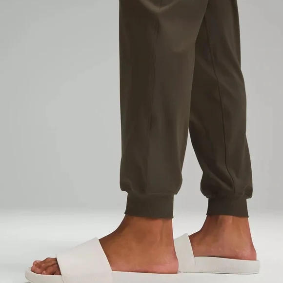 Lululemon Stretch High-Rise Jogger Women’s Size 0 - Picture 5 of 11